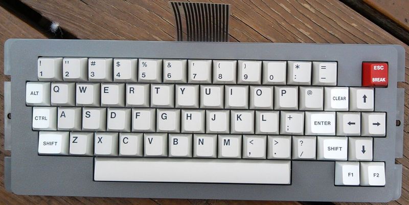 File:HJL-57 Keyboard 2.JPG